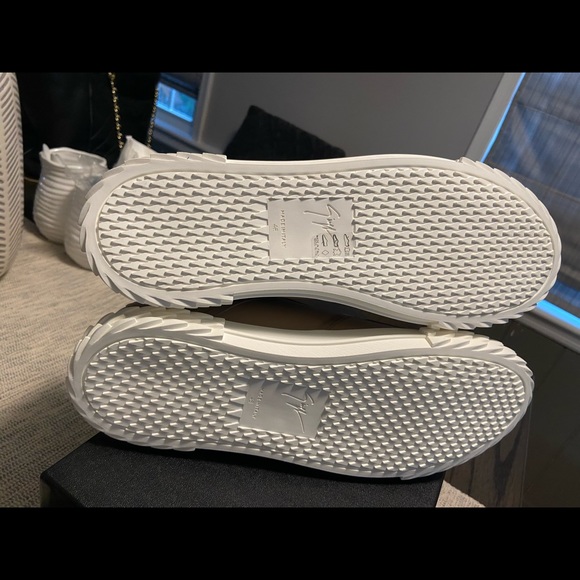 NEW Giuseppe Zanotti Blabber Leather Sneaker - Picture 6 of 13